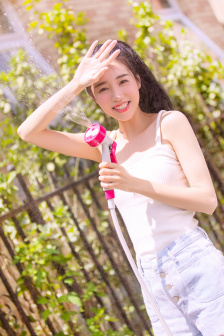 《《美景之屋无删减裸露版中字